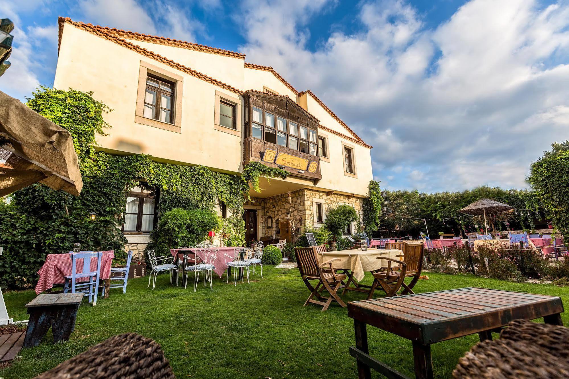 Retro Butik Otel (Adults Only) Cesme Ngoại thất bức ảnh