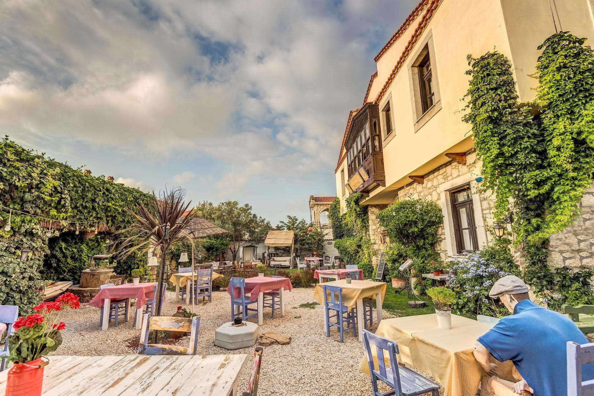 Retro Butik Otel (Adults Only) Cesme Ngoại thất bức ảnh